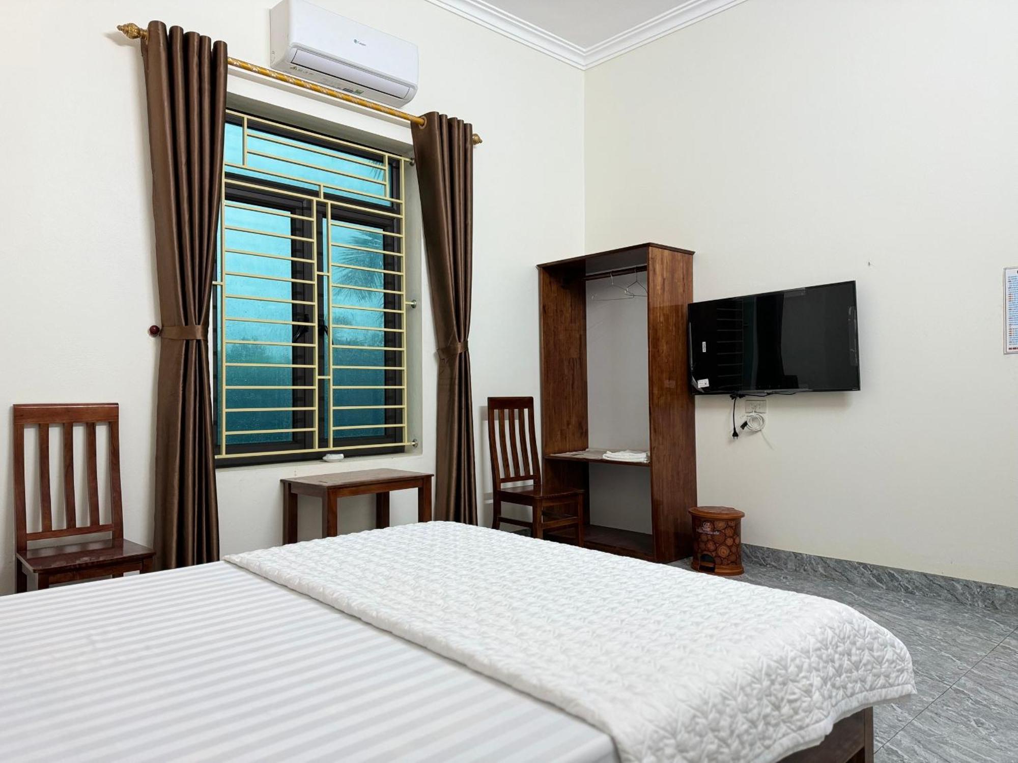 Hotel Minh Thang Nho Quan Bagian luar foto