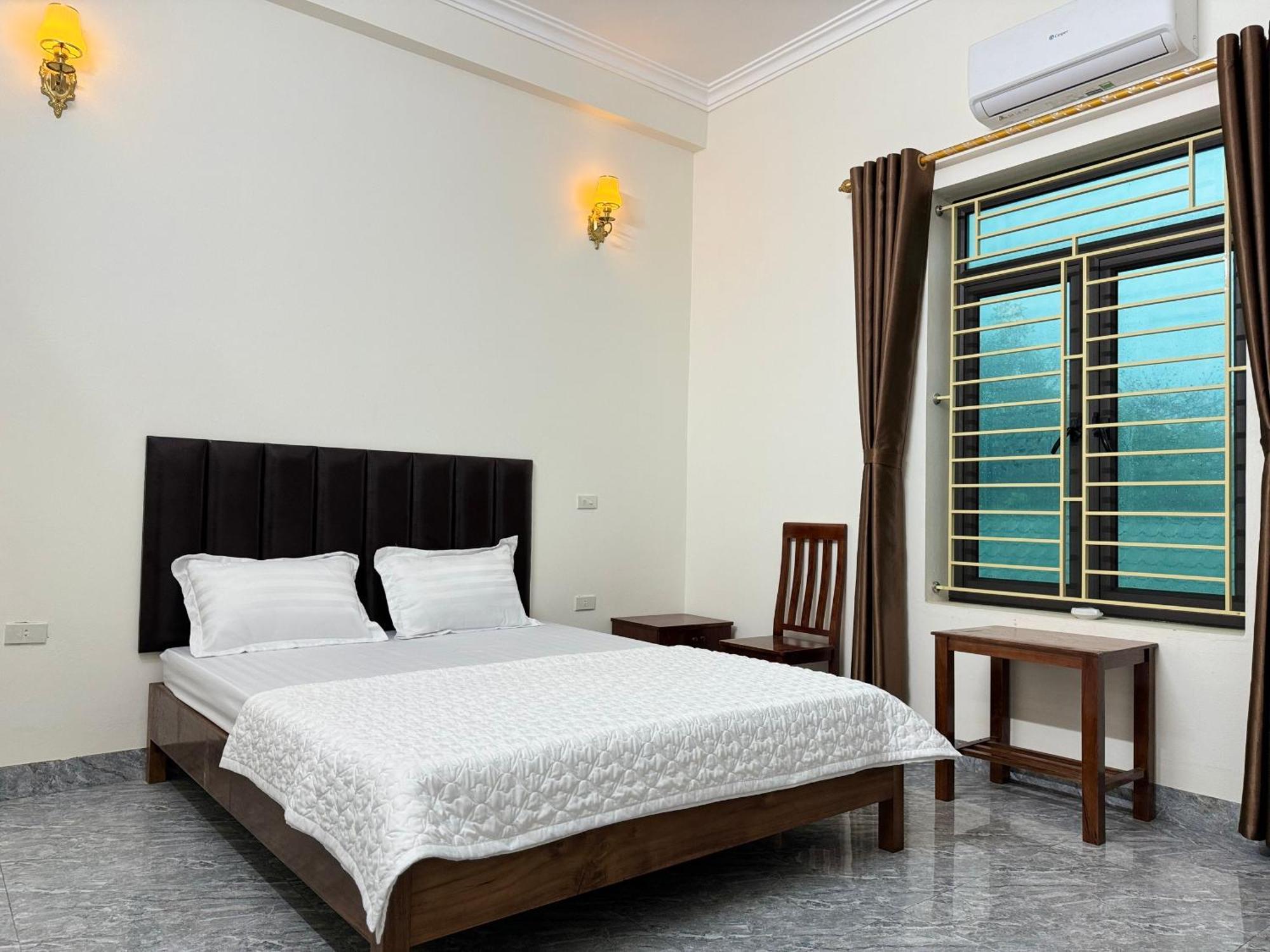 Hotel Minh Thang Nho Quan Bagian luar foto
